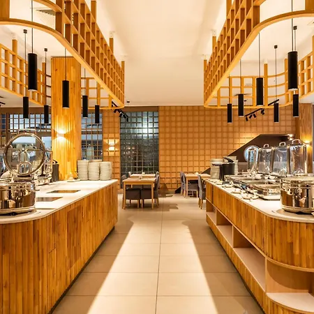 Ośrodek wypoczynkowy Akces Medical Fit&spa Basen, Sauna, Jacuzzi I Siłownia W Cenie