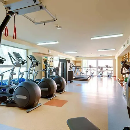 Akces Medical Fit&spa Basen, Sauna, Jacuzzi I Siłownia W Cenie Dźwirzyno